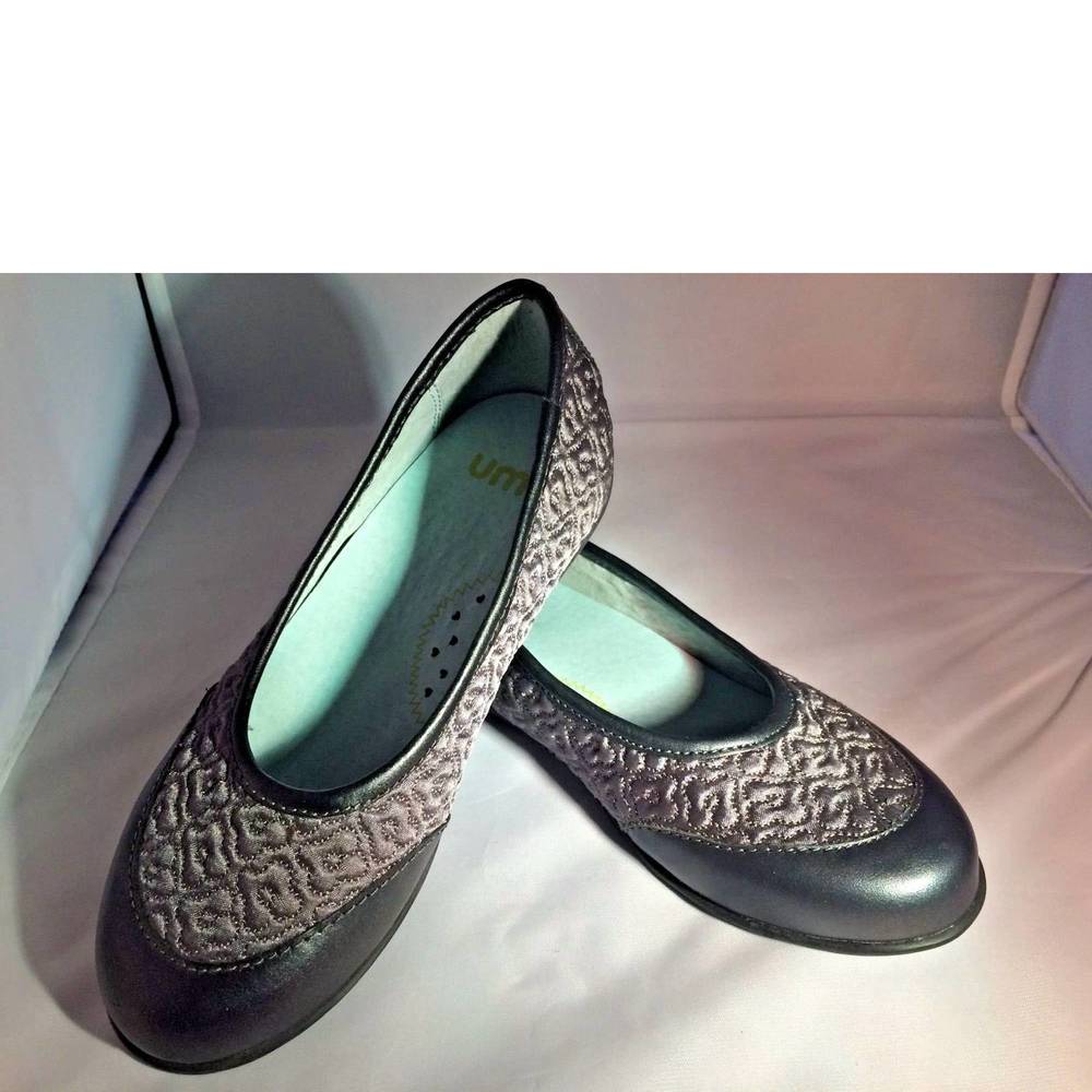 NEW UMI girls blithe ballet flat in pewter